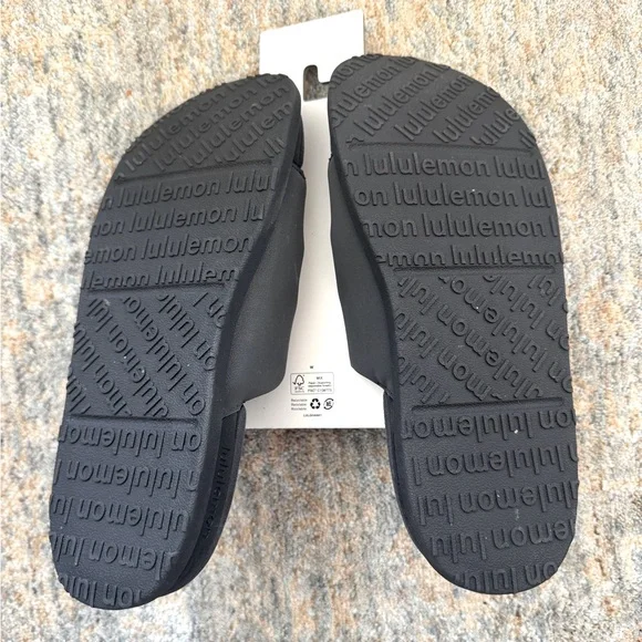 Lululemon Women's Restfeel Sandal $78 NWT 
Color Graphite Grey Size 8 - Picture 9 of 11